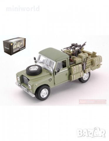 Land Rover III 109 Military Pickup 1987 - мащаб 1:43 на Cararama/Oxford моделът е нов в кутия, снимка 4 - Колекции - 35483589