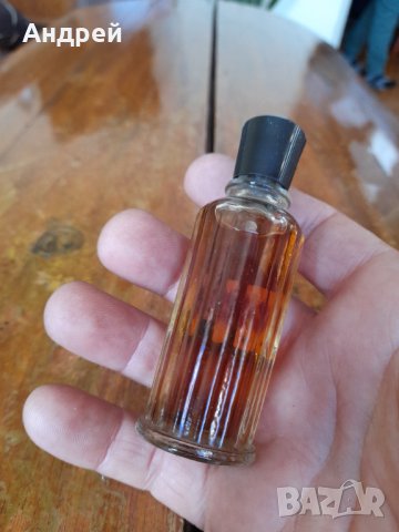 Стар парфюм Чар #3, снимка 3 - Други ценни предмети - 42796359