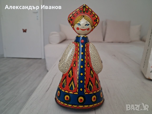 Стара ламаринена,механична играчка Аленушка, снимка 2 - Колекции - 51745147