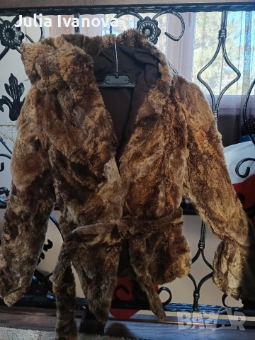 Дамско късо палто с колан от естествен косъм , снимка 4 - Якета - 53208313