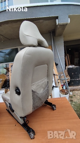 VOLVO XC90 Седалки предни и 2 задни светла кожа , снимка 14 - Части - 51887560