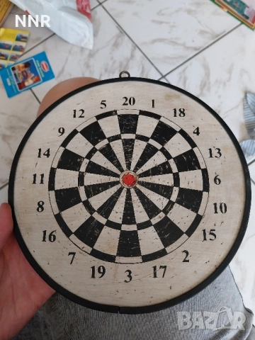 Малка дартс мишена, снимка 2 - Играчки за стая - 51590576
