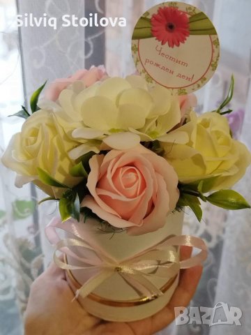 Нежни букети със сапунени цветя , снимка 3 - Подаръци за жени - 39644069