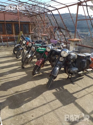 Стари мотоциклети купувам!!!