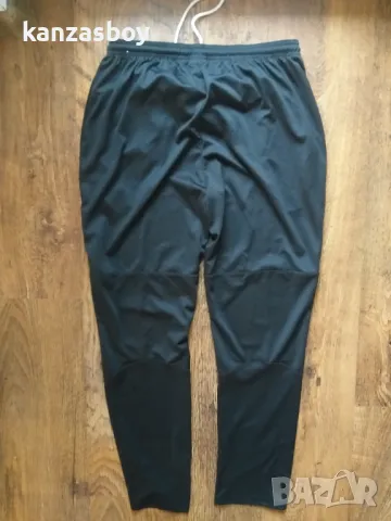 Nike  - мъжко долнище р-р L ново с етикет, снимка 8 - Спортни дрехи, екипи - 49331932