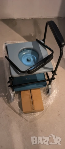 Комбиниран стол за тоалет и баня Мобилукс (Mobilux MCT-50), снимка 2 - Тоалетни столове - 54236459