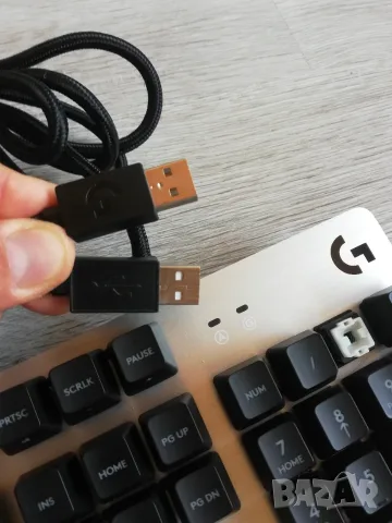 Logitech G413 silver механичка клавиатура с подсветка, снимка 5 - Клавиатури и мишки - 56119117