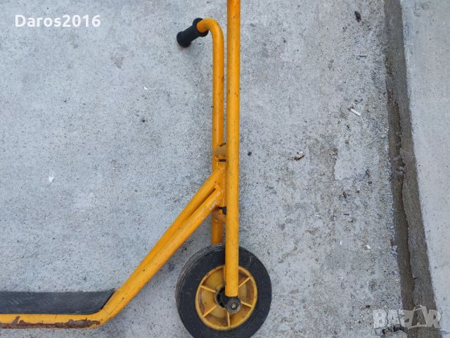 Стари тротинетки, снимка 7 - Антикварни и старинни предмети - 33760471