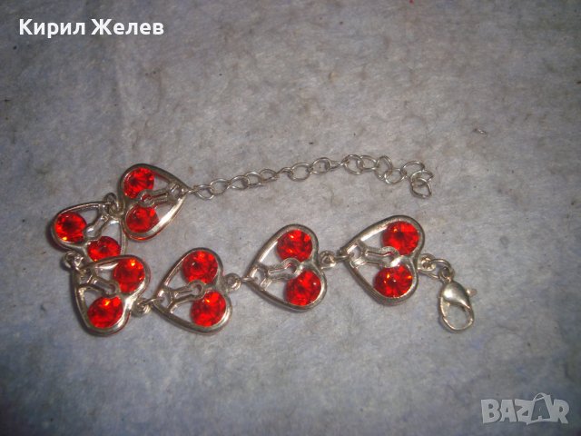 ПОСРЕБРЕНА НЕЖНА СЪРЦЕВИДНА АРТ ГРИВНА с ФАСЕТИРАНИ ЦВЕТНИ КРИСТАЛИ 22778