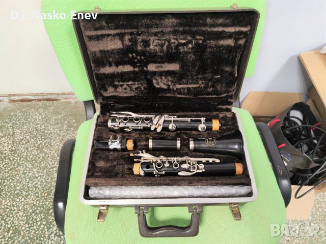 Bach Series 1001 Bb Clarinet (Made In USA) ABS Б-Кларинет с куфар /ПЕРФЕКТЕН/, снимка 1