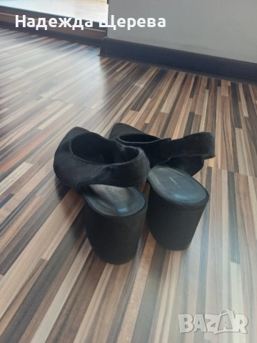 Дамски обувки, снимка 2 - Дамски обувки на ток - 51776099