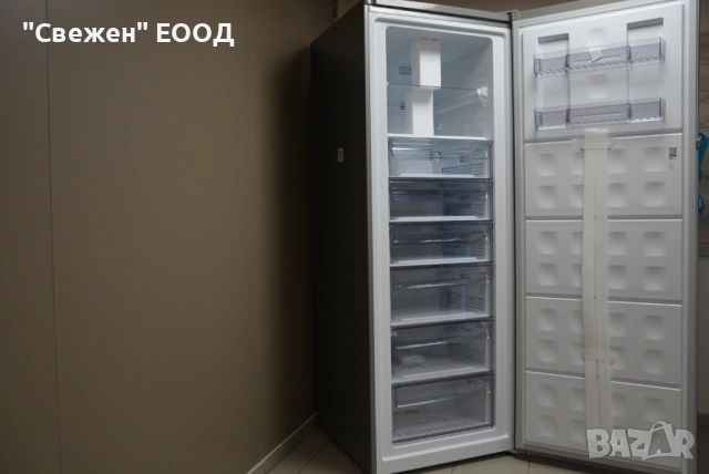 Голям вертикален фризер BAUKNECHT GKN PI19170C NoFrost, снимка 3 - Фризери - 53333742