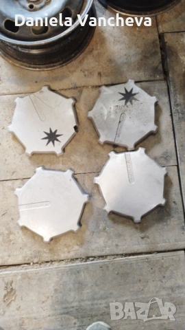 Оригинални капачки за джанти за Пасат 2