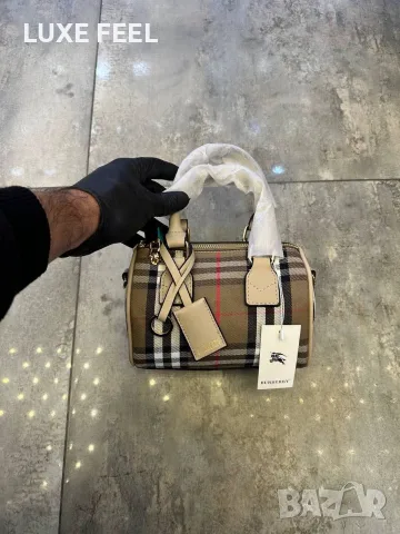 Burberry ✨Дамски Чанти , снимка 5 - Чанти - 56538215
