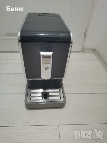 Продавам кафеавтомат Tchibo , снимка 2 - Кафемашини - 55961192
