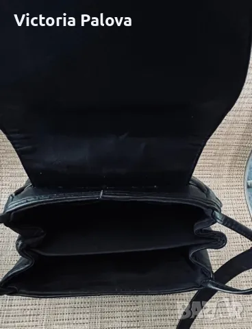 Удобна кожена чанта Германия, снимка 8 - Чанти - 47947691