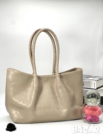 чанти bottega veneta , снимка 13 - Чанти - 50589706