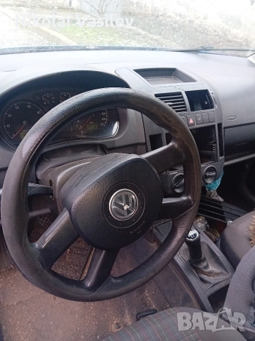 Volkswagen polo , снимка 3 - Автомобили и джипове - 53179353