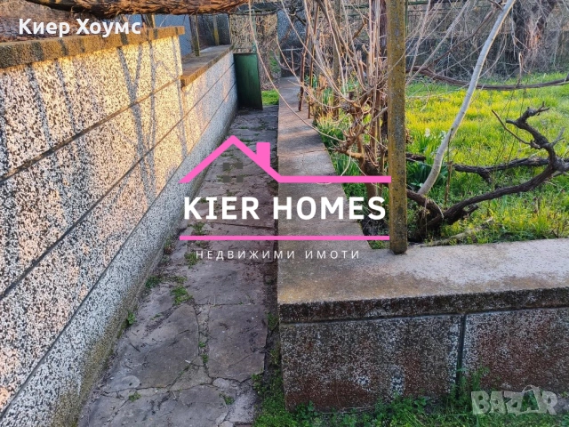 Къщи в село Яздач,общ. Чирпан,обл. Стара Загора, снимка 9 - Къщи - 54110515