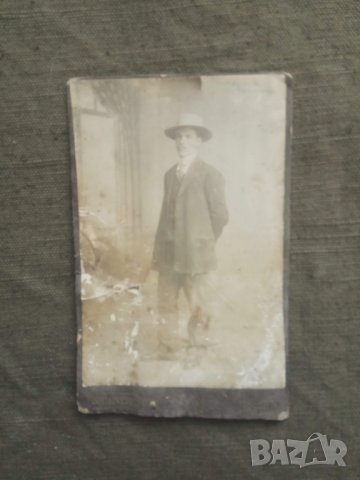 Продавам стари снимки