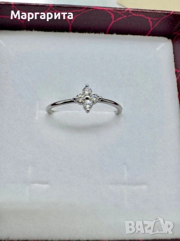 Сребърен пръстен с мойсанит  (диамант), снимка 5 - Пръстени - 51949648