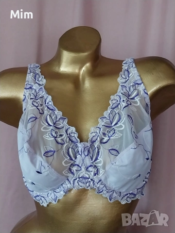 Hunkemoller 95 D Дантелен сутиен в светло лилаво 