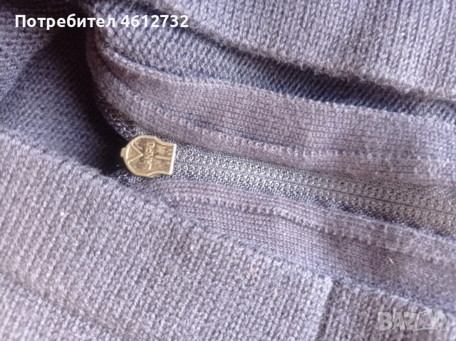 Детска жилетка Burberry.Оригинална, снимка 5 - Детски пуловери и жилетки - 52389198