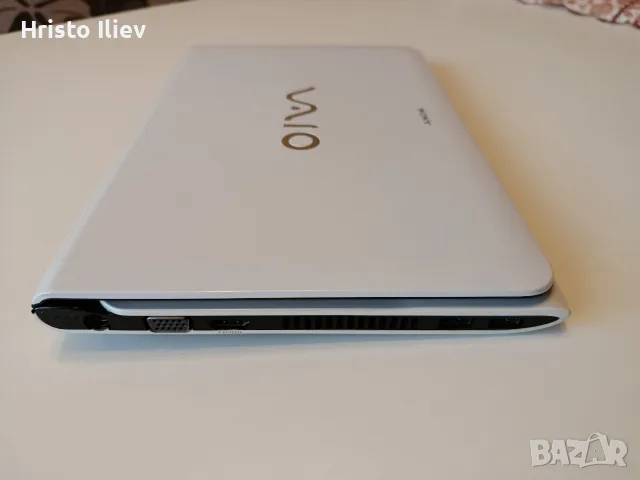 Продава се: Компактен Sony VAIO SVE11135CCW – Напълно подготвен за работа и пътуване!

, снимка 2 - Лаптопи за дома - 55879602