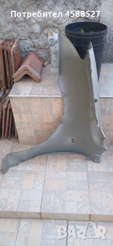 Десен калник за Тойота Корола Е12 хечбек 2002-2007, снимка 3 - Части - 51669927