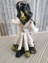 Малка порцеланова фигура/момиче с кошница/Mola Cagliara/статуетка 14см, снимка 4