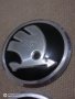 Сив хром релефни кръгли метални стикери за централна капачка на джанта Шкода Skoda, снимка 3
