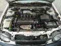 На части Toyota Corolla Тойота Корола седан 1.6 автоматик, снимка 3