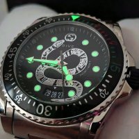 Gucci Dive 45.5mm Snake 200 meters метра мъжки часовник като нов, пълен комплект, снимка 1 - Мъжки - 39687159