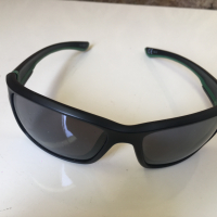 Слънчеви очила BACK in BLACK, снимка 1 - Слънчеви и диоптрични очила - 44782653