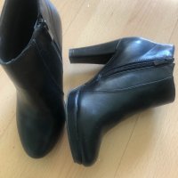 Дамски боти, снимка 1 - Дамски обувки на ток - 31639513