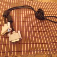 Кабел DVI към DVI HOTRON E101344 AWM STYLE 20276 - 80°C, 30 V, VW-1, снимка 2 - Кабели и адаптери - 30294691