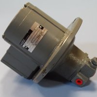 Емулсионна помпа MEZ Brno 3CZA05X 220/380V emulsion pump, снимка 1 - Резервни части за машини - 42889394