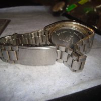 SEIKO 5 QUARTZ - СЕЙКО 5 ЯПОНСКИ СТАР ОРИГИНАЛЕН МАРКОВ КВАРЦОВ ЧАСОВНИК 27353, снимка 15 - Мъжки - 36744472