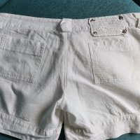Бели къси панталонки , снимка 2 - Къси панталони и бермуди - 34110336