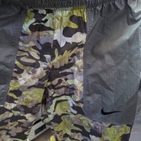 Nike Sportswear Floral Camo Joggers дамски S, снимка 5 - Спортни екипи - 44321612