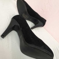 Черни обувки, №38, снимка 2 - Дамски обувки на ток - 29696384