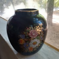 Стара порцеланова ваза Special Hand Made in Greece, снимка 2 - Антикварни и старинни предмети - 34348109