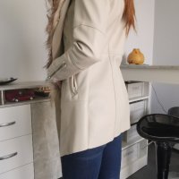 Красиво кожено палтенце с голяма яка, снимка 13 - Палта, манта - 30796257