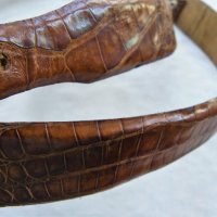 Дамски колан от естествена крокодилска кожа, снимка 5 - Колани - 40787905