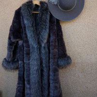 Класическо дамско палто от еко кожа., снимка 3 - Палта, манта - 35413273