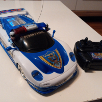 Стара играчка, радиоуправляема кола Ferrari F50 Police Highway Patrol, снимка 5 - Колекции - 44797379
