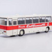 Ikarus 250.59 автобус 1977 - мащаб 1:43 на Съветски Автобуси нов в кутия Икарус от метал, снимка 2 - Колекции - 37865239