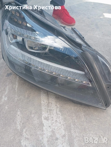 Десен фар Мерцедес CLS А 218 820 66 61/2013, снимка 1
