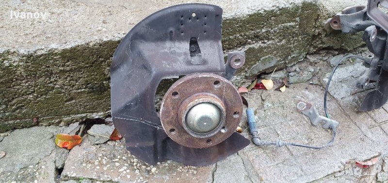 Преден ляв десен шенкел лагер главина лява дясна за бмв е46 , снимка 1