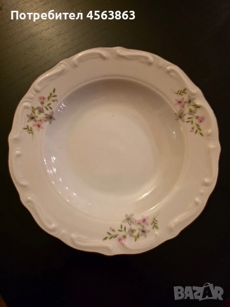 Порцеланови чинии, снимка 1